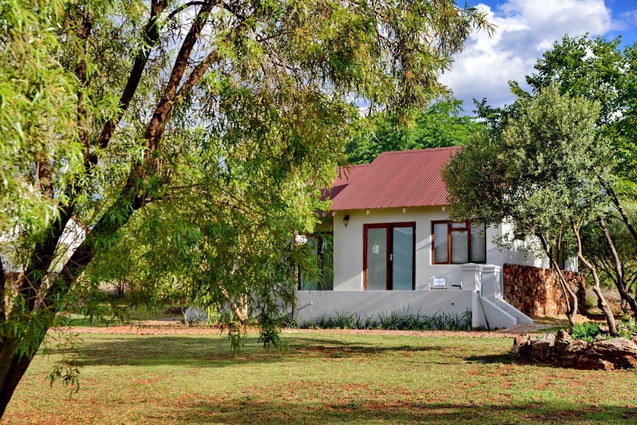 Thanda Manzi Country Hotel Centurion Extérieur photo